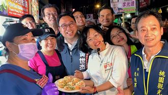 黃世杰邀蘇巧慧逛夜市　拋聯合政見盼共好