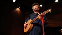 無預警曬「沈伯洋旗幟」！三金音樂人表態