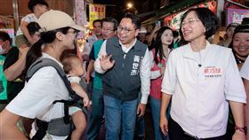「洋流」一路吹進桃園！支持者跨城追場