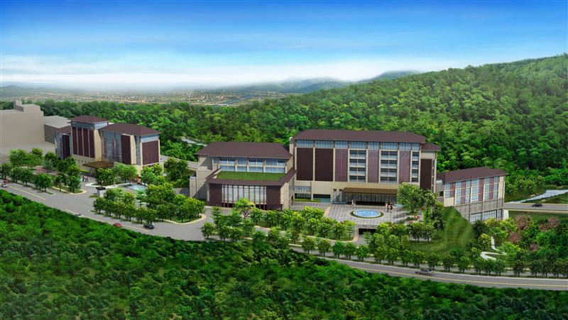 2027將開幕的煙波大飯店礁溪館坐落於五峰旗景區內，以高端溫泉與宜蘭自然風土為旅宿體驗的重要元素。（圖／煙波集團提供）