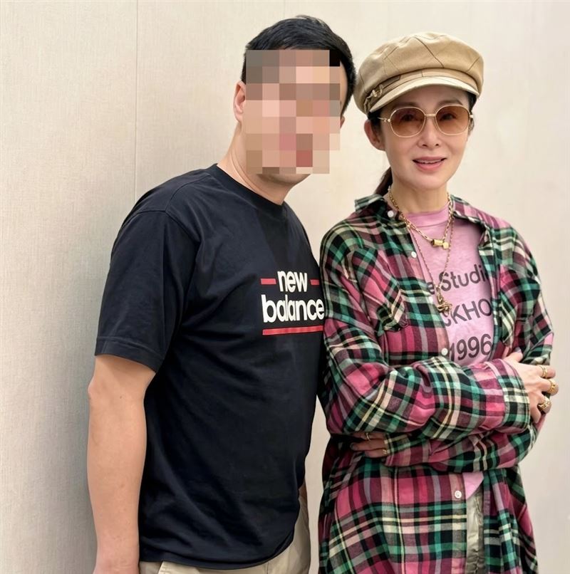 張敏相較於過去曾傳出暴瘦的形象,如今體態較為勻稱,氣色與精神狀態皆保持得相當不錯。(圖/翻攝自小紅書)
