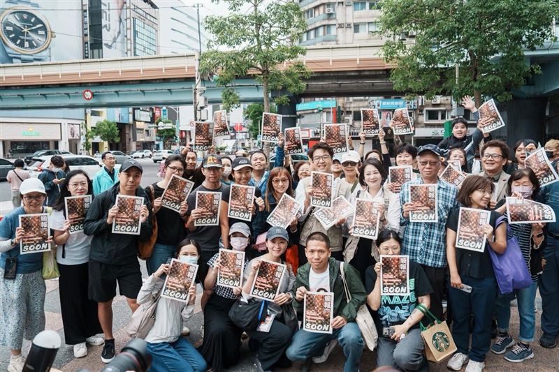 沈伯洋說,這次《順報》,主要想和大家分享「台北人的下班提案」。(圖/翻攝自沈伯洋臉書)