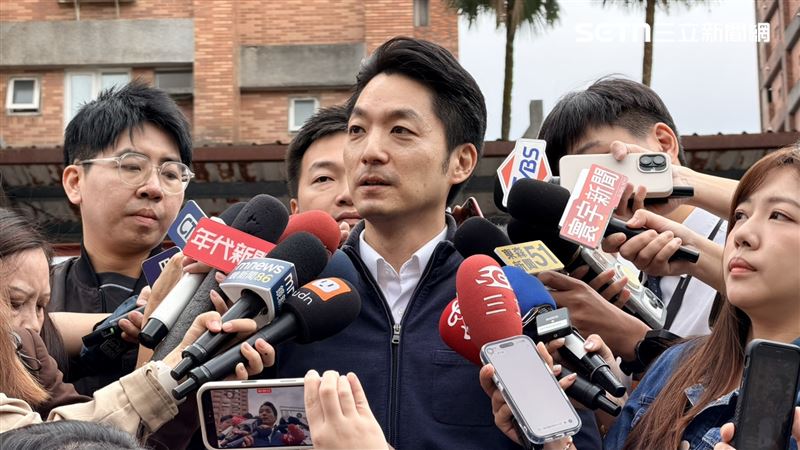 蔣萬安表示,在正式辯論場合,任何市政議題都可以討論,包括毒品議題與立場。(圖/記者陳思妤攝影)
