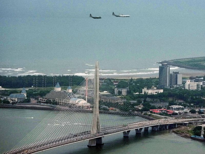 淡江大橋下午3時預警封閉，淡海安坑三鶯等3線將停駛