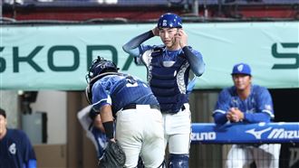 劉俊豪蹲捕！單季9守位出賽　成中職第1人
