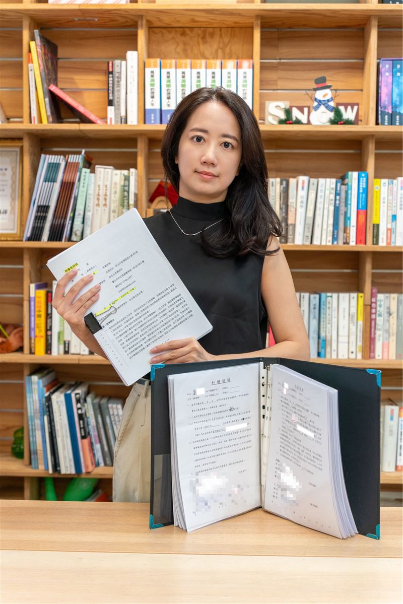 戴瑋姍去年遭大規模抹黃且涉及家人，她採取法律行動追究責任。（圖／翻攝自戴瑋姍臉書）