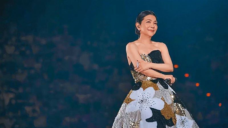 天后離婚後重返金曲獎　J女郎登《乘風》
