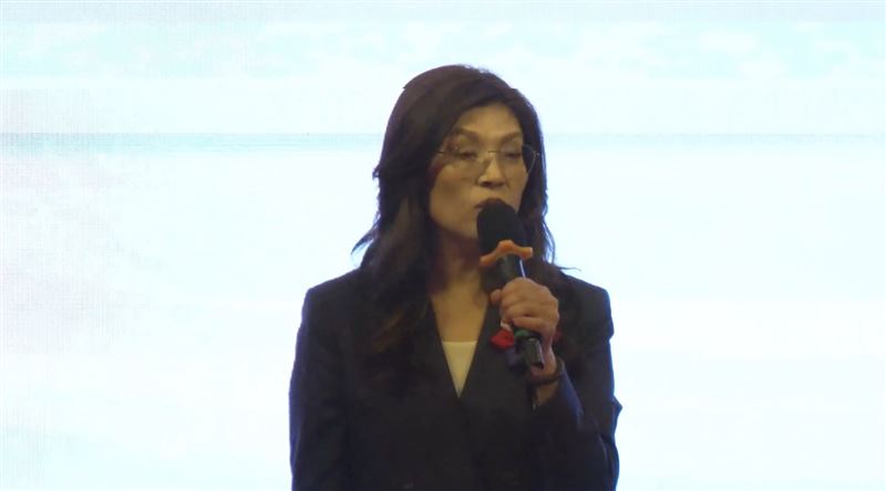 鄭麗文高喊KMT「善良、正義、團隊」,還說花蓮的選舉影響明年總統大選(圖/翻攝畫面)