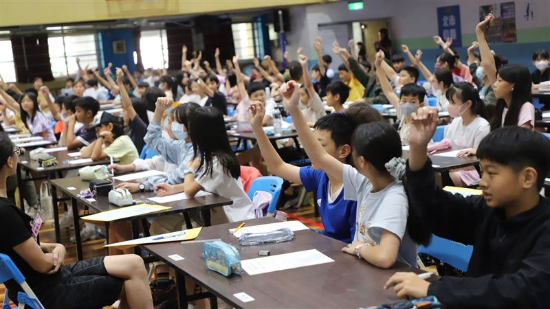 TRML國小數學競賽登場　265隊齊聚比拚