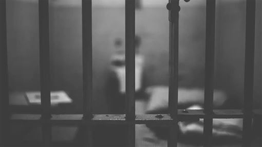 室友遭侵犯11次！台中受刑人搗藥棒戳後門