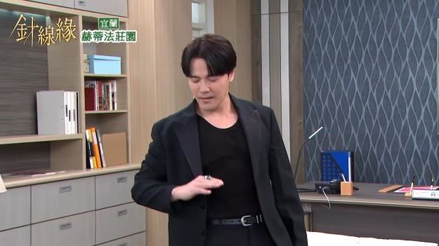 黃文星八點檔跳震胸舞　全程無笑場網笑瘋