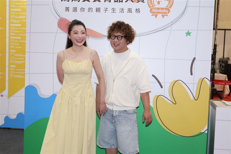納豆與老婆依依產後5個月首度公開現身。（圖／記者鄭孟晃攝影）
