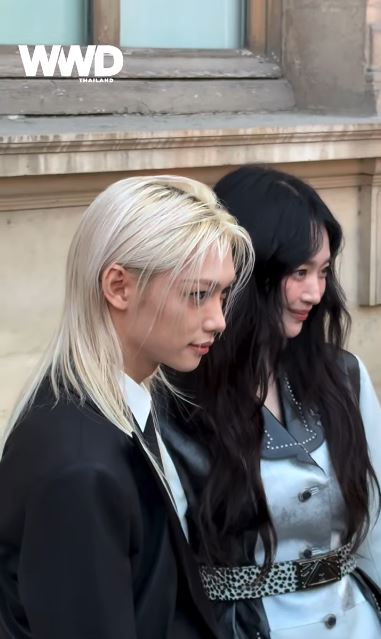 申敏兒同框相差16歲的Stray Kids成員Felix，超強凍齡美貌完全看不出年齡差。（圖／翻攝自IG @wwdthailand）