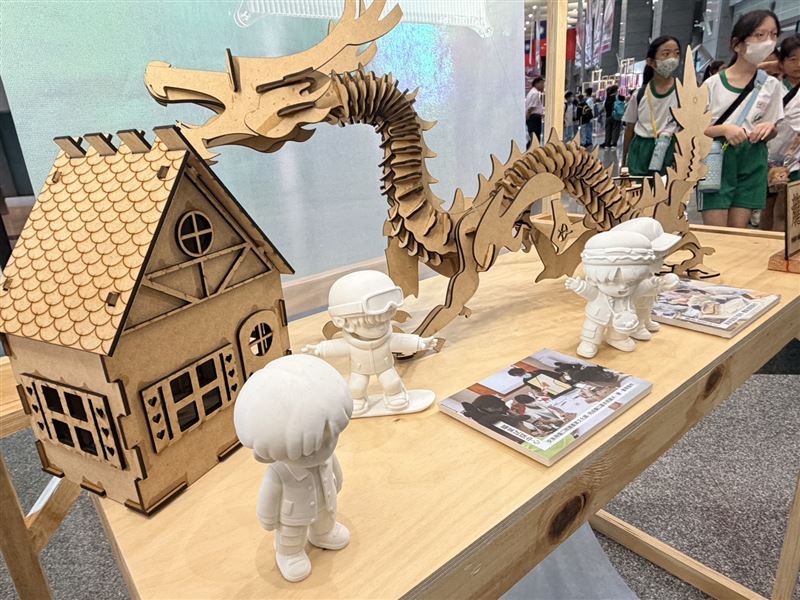 國慶連假來逛展!新北教育成果展解任務換限量好禮。(圖/新北市政府提供)