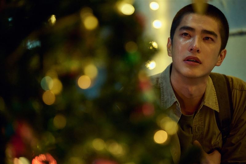 曾敬驊得知作品獲獎表示「很開心《如果我不曾見過太陽》榮獲首爾國際電視節&mdash;&mdash;最佳影集！」。（圖／一諾影視提供）