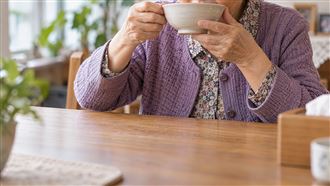 84歲醫患糖尿病！日喝1碗湯 降血壓、血糖