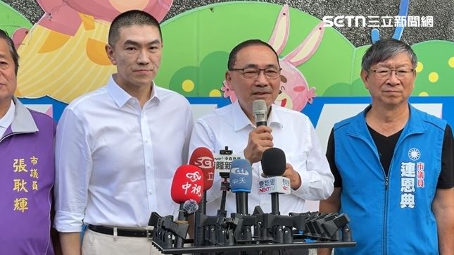 台北市長蔣萬安日前拋出遷移松山機場並打造AI產業園區的構想，侯友宜上午陪同基隆謝國樑市長到七堵南興市場問候攤商受訪表示，「這個議題是中央跟地方大家一起共同面對。」（圖／翻攝畫面）