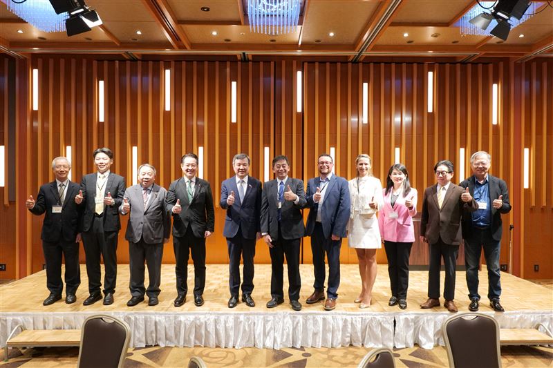 李逸洋、日國會議員齊聚橫濱 樂迦搭起台日合作橋樑