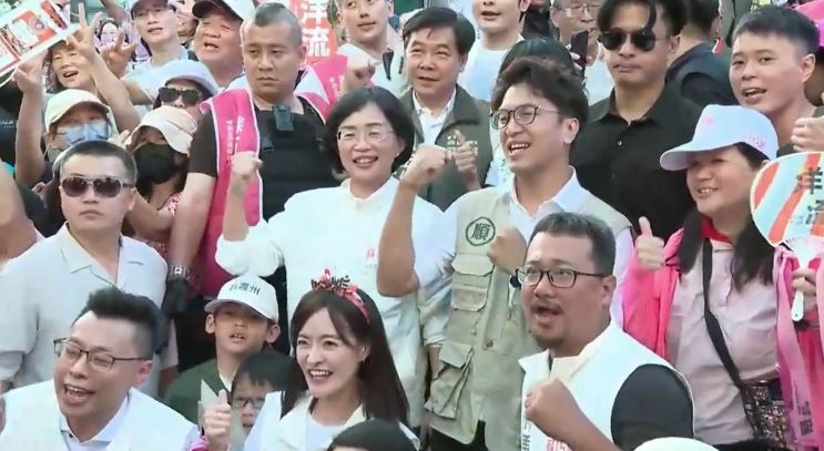 蘇巧慧、沈伯洋出席「北新莊聯合競選總部成立大會」（圖／翻攝畫面）