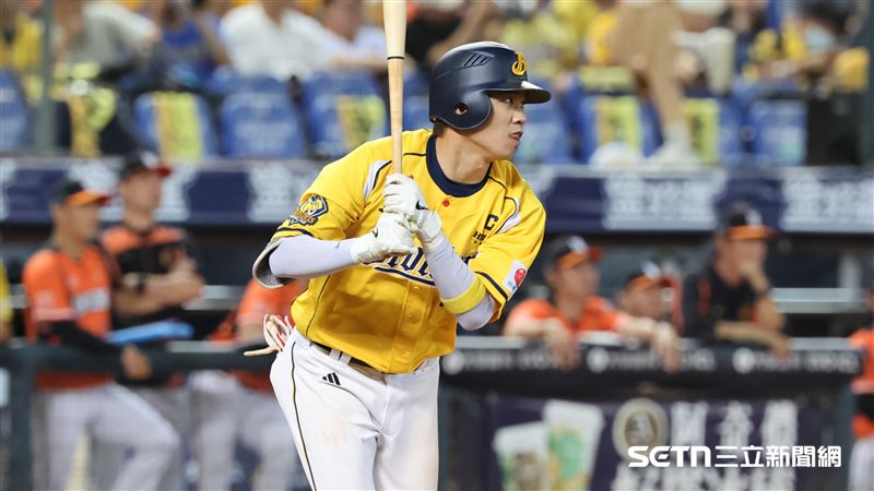 首局3分攻破布雷克　平野點名王威晨功臣