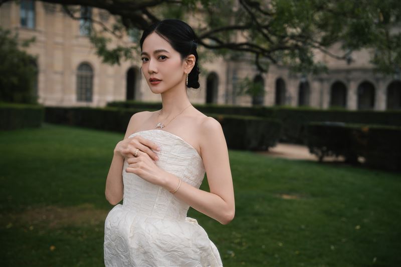 曾之喬身穿小禮服，非常有氣質。（圖／星星相藝提供）