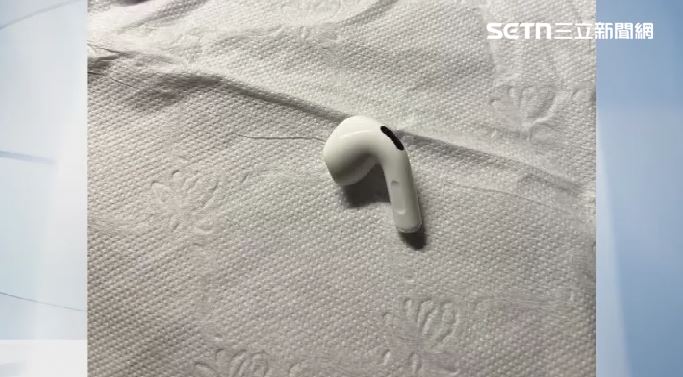 肚子傳音樂聲響　女同學驚：耳機被吞下去