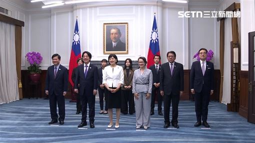 國慶OOTD！蕭美琴俐落、第一夫人典雅登場