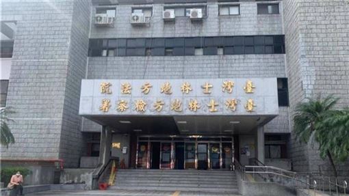 他北捷問1事嘸人理！竟失控怒敲屏風慘了