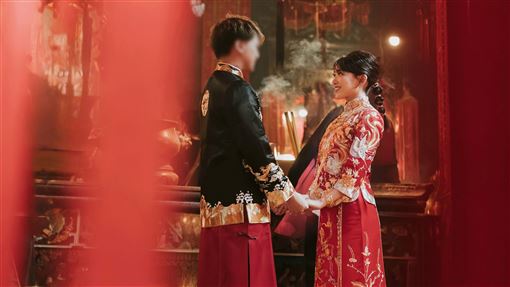 前女團成員負債5千萬創業　今突官宣結婚