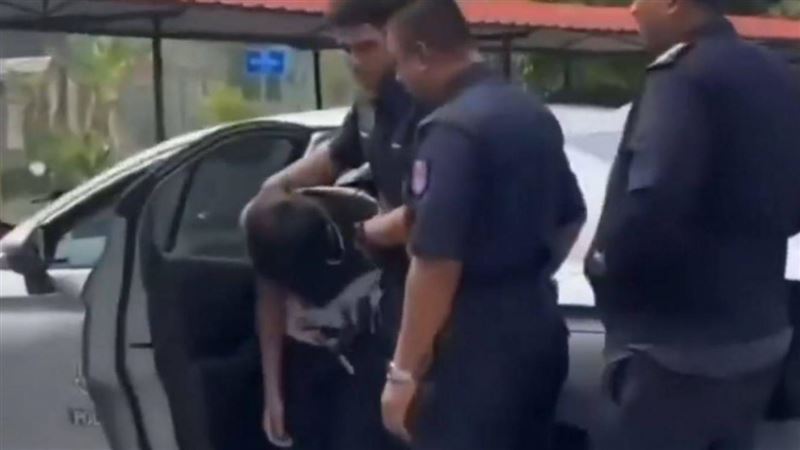 16歲女拒男同學告白　遭鐵條爆打命喪校園