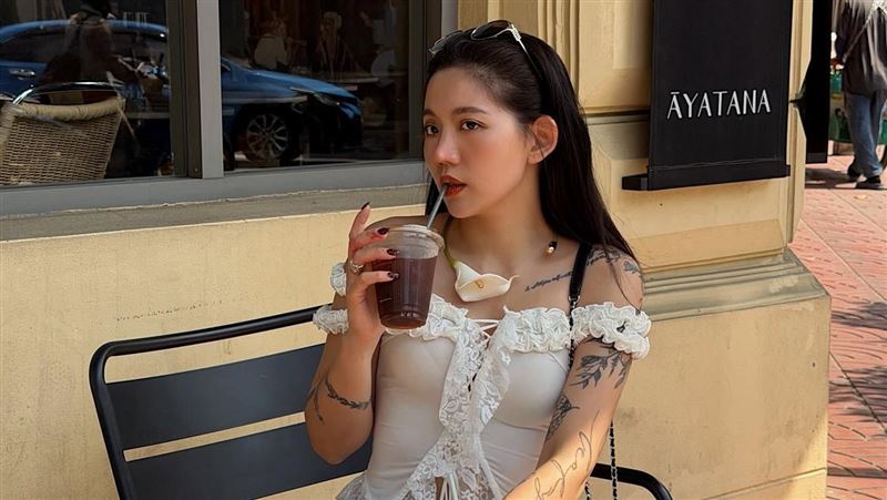 發文祝國慶　女星喊：愛國家不該需要勇氣