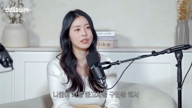 女星美國開車墜崖　樹木卡住撿回一命