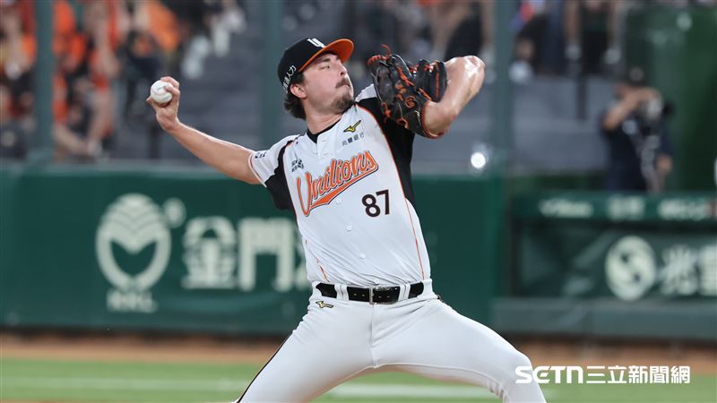 喬登退場！獅帝芬上了　統一1：0領先兄弟