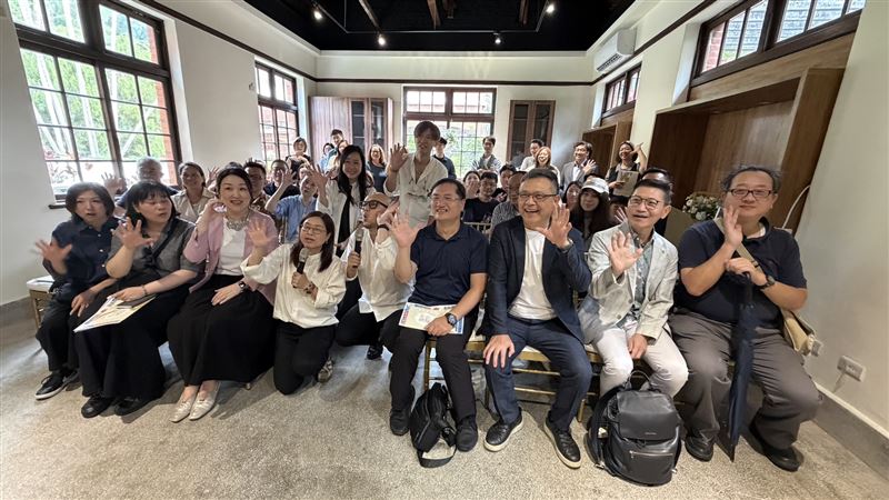 士林官邸國慶日迎台日設計展,遠州織物跨界生活美學與藝術創作。(圖/翻攝畫面)