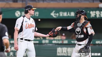 平野惠一抗議帽緣黑黑的　喬登指浪費時間