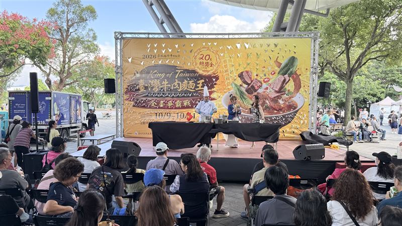 臺越跨國交流將舞臺氣氛推向高潮。(圖/主辦單位提供)