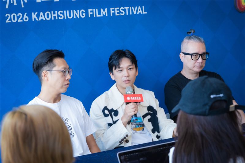 演員盧鎮業為了演活廚師角色，苦練刀工。（圖／高雄電影節提供）