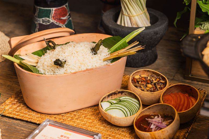 馬來西亞國民美食「椰漿飯」,椰香四溢。(圖/飯店旅宿業者提供)