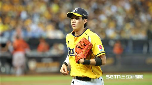 張士綸IG報平安！　曾頌恩留言「肩膀痛」