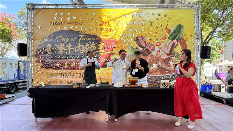 「銀養好食・清燉牛肉麵」示範為11日舞台最大焦點。(圖/主辦單位提供)