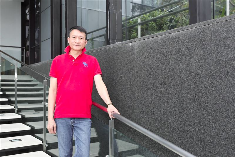 到花蓮光復鄉做志工的秦楊，重新找回活下去的理由。（圖／記者田俊彥攝影）
