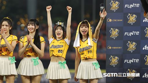 季後挑戰賽最終戰　峮峮率20位PS女孩應援