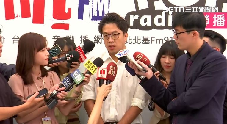 沈伯洋受訪(圖/翻攝畫面)