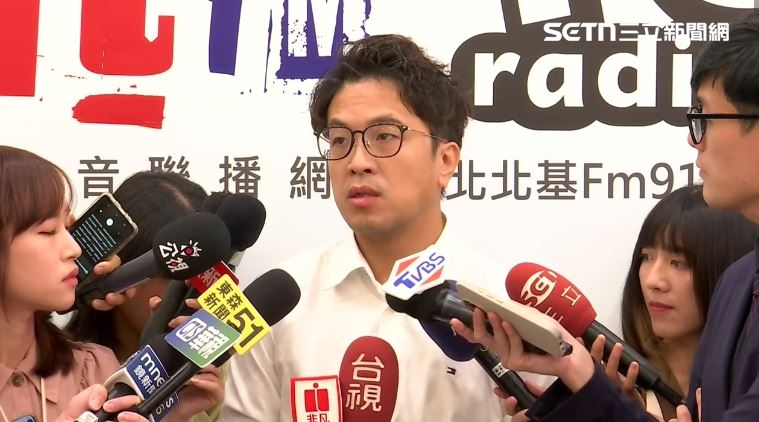 沈伯洋受訪(圖/翻攝畫面)