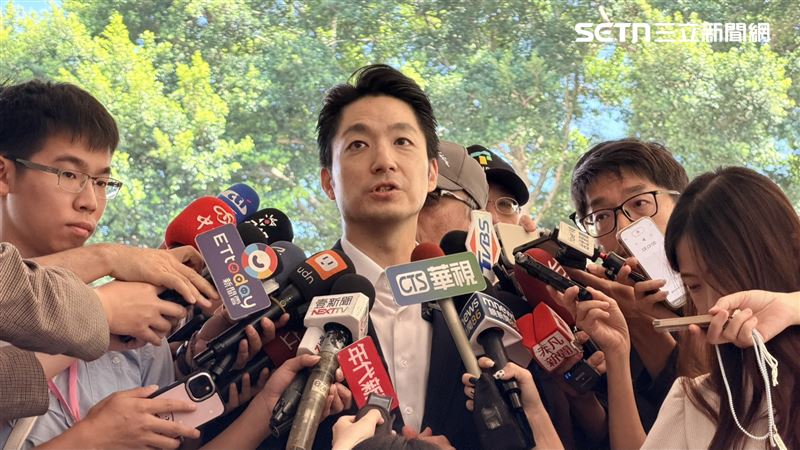 蔣萬安捷運劍潭站多目標大樓工程上梁典禮受訪（圖／記者陳思妤攝影）