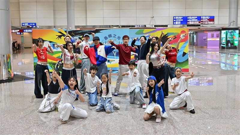 桃園機場雙十國慶「舞」力全開