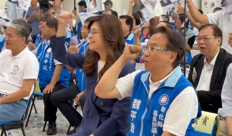 國民黨主席鄭麗文接下魏平政競總主委，藍營人士認為有助凝聚支持者向心力。(圖／翻攝畫面)