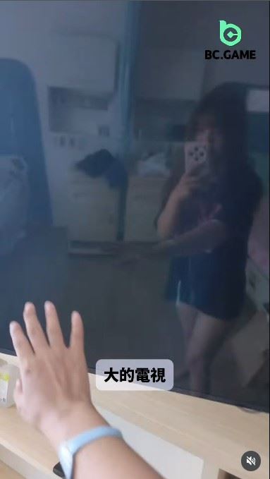 吳夢夢病房曝光。(圖/翻攝自IG @monmonwu1.0)