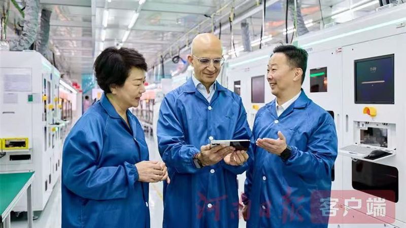 直擊富士康！蘋果高層備戰iPhone Duo預售