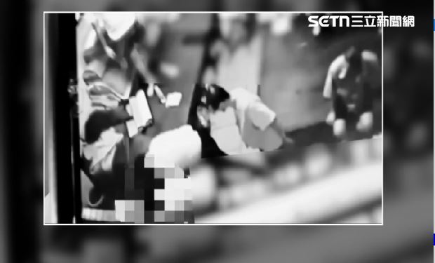 「輪流打人」影像曝！通緝犯收監2天猝死